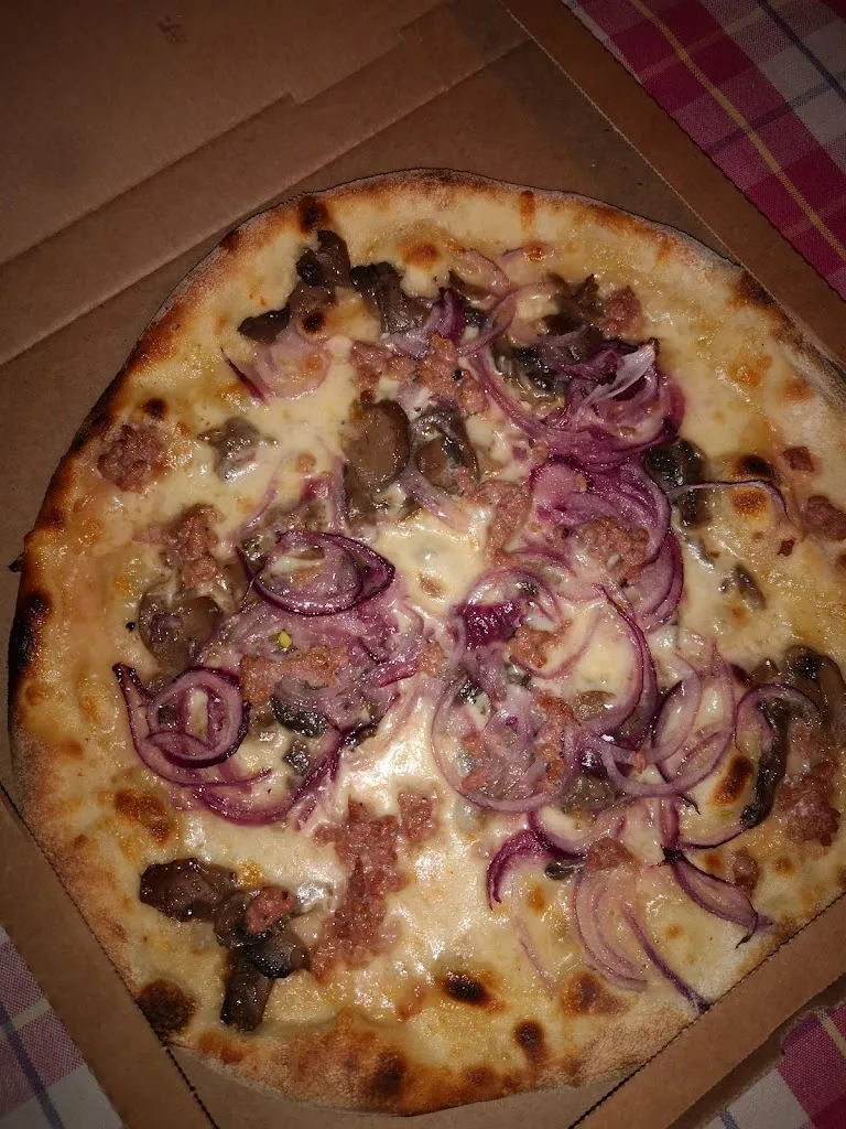 LokiChe_Pizzeria Sorriso_Lugagnano_review