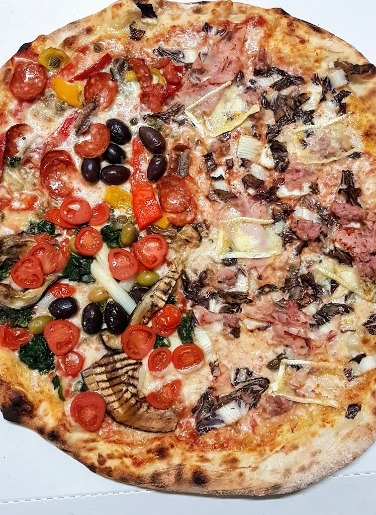 Pizzeria Sorriso_Lugagnano_slider_image_2