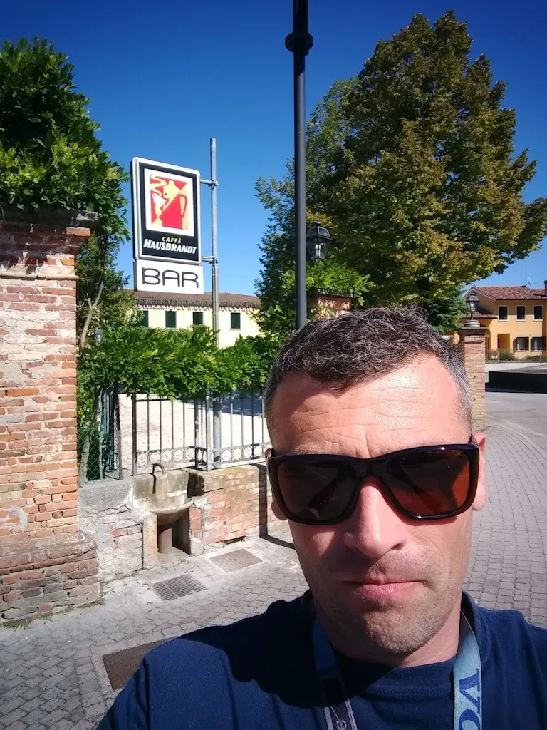 Dzmitry Zayats_Al Morer Silvestrini_Mansuè_review