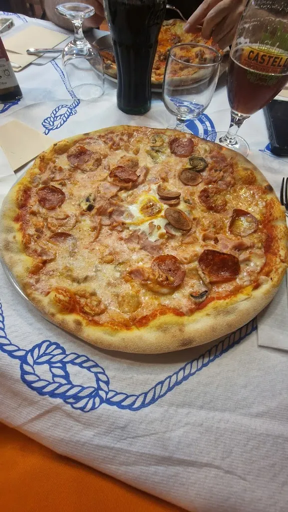 Alessandro Tommasin_La Tortuga_Maerne_review