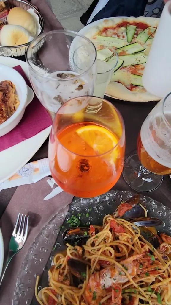 Pizzeria Marlin Ristorante_Marano_slider_image_2