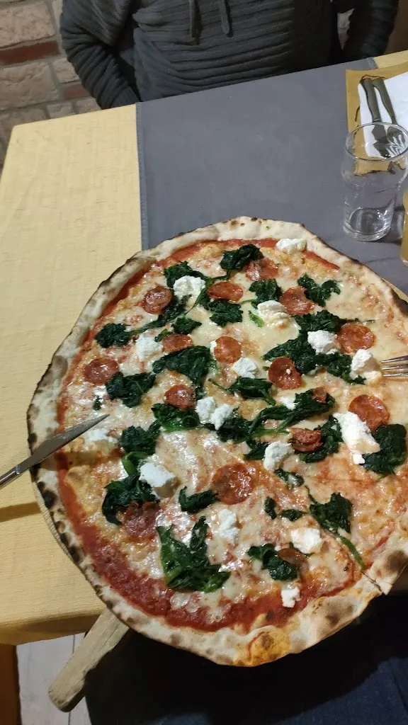 Cris Cris_Charlot_Marano Vicentino_review