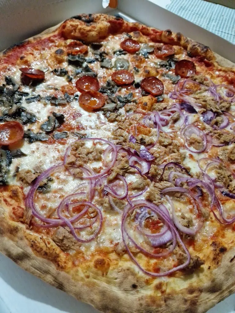 andrei alexandru_LovelyPizza_Marano Vicentino_review