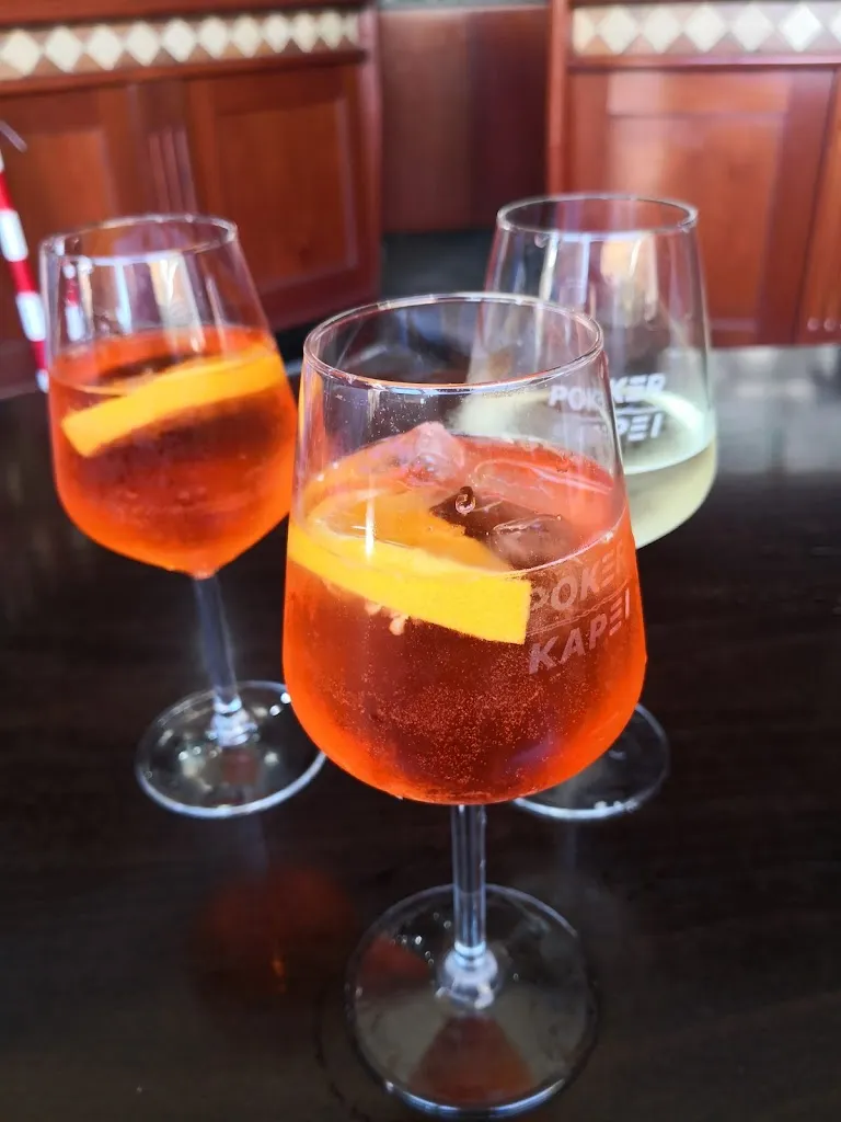 Laura Manea_Poker Kapei_Marano Vicentino_review