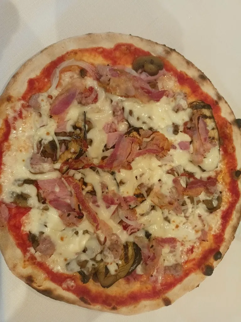 Giampaolo Ferraro_Pizzeria Trattoria al Ponte_Mason Vicentino_review