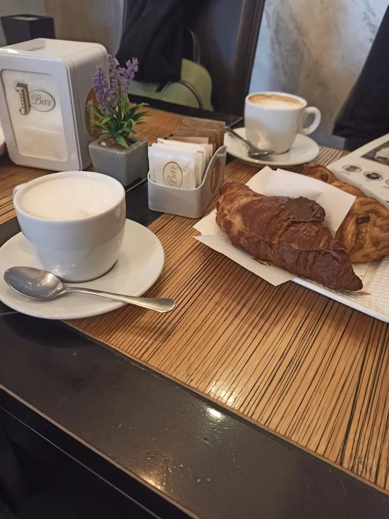 J-BAR_Mejaniga_slider_image_2