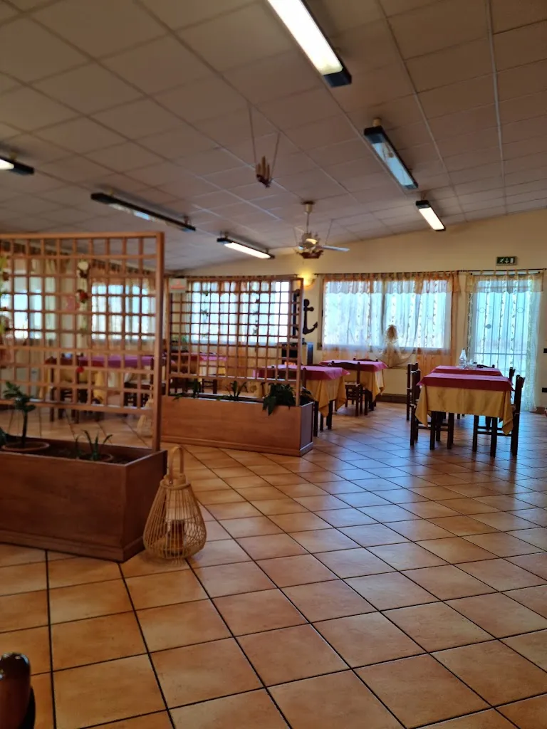 Pesca Sportiva - Trattoria Paradiso dei Pescatori S.A.S. Di Falamischia Jonni & C._Merlara_slider_image_1