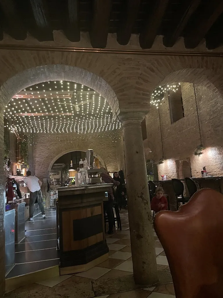 Aimee Backus_Brasserie al Mulino_Marostica_review