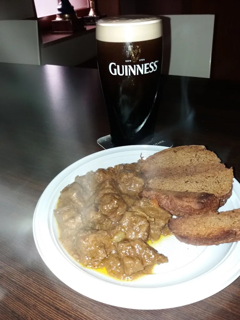 paninoteca birreria ai quattro volti_Mezzane di Sotto_slider_image_1