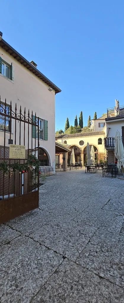 Olena Gavrysh_Locanda Dell'Oleificio_Mezzane di Sotto_review