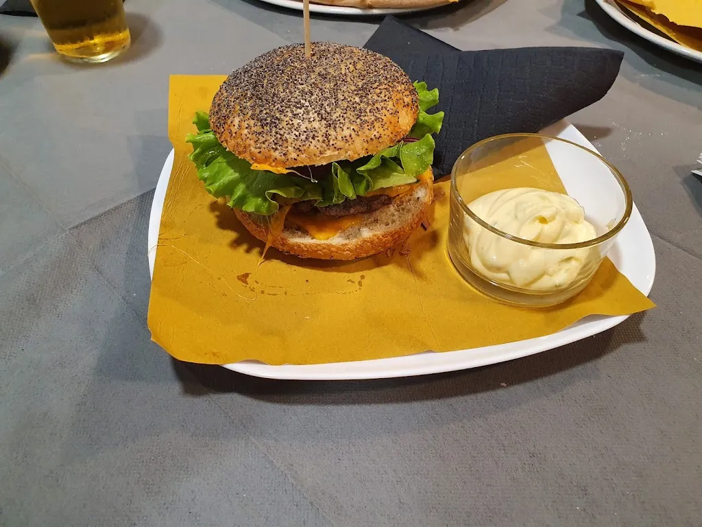 Menu_Pizzeria La Fonte 1981_Mezzane di Sotto_image_4