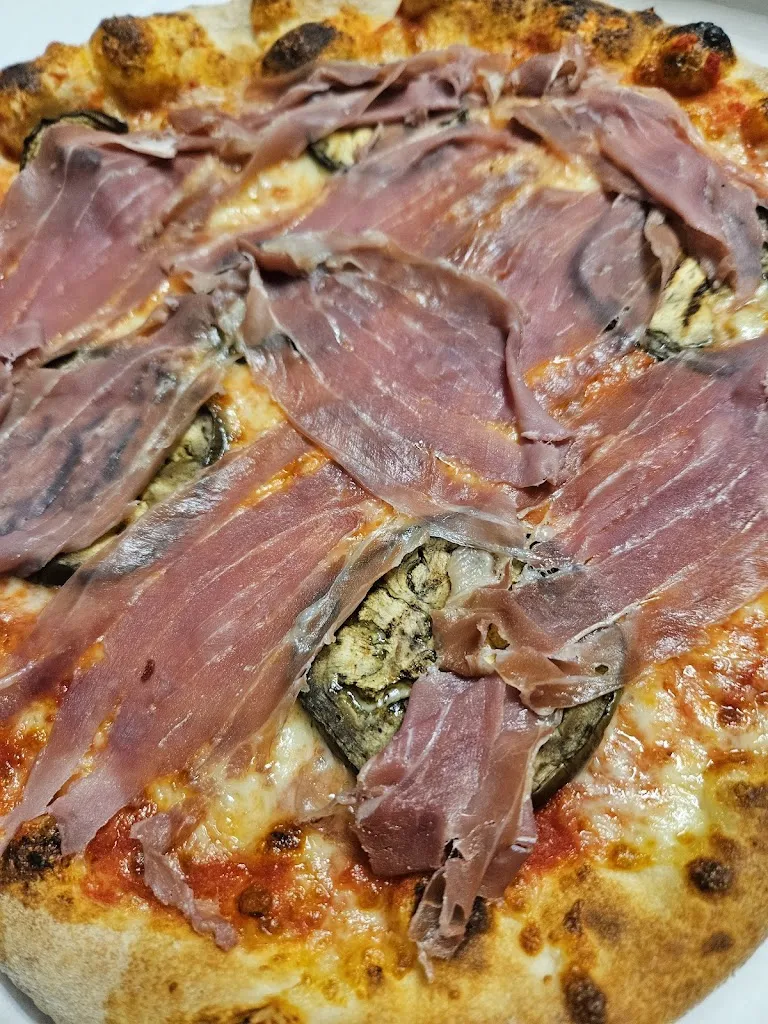 michela donin_Pizzeria diamante_Minerbe_review