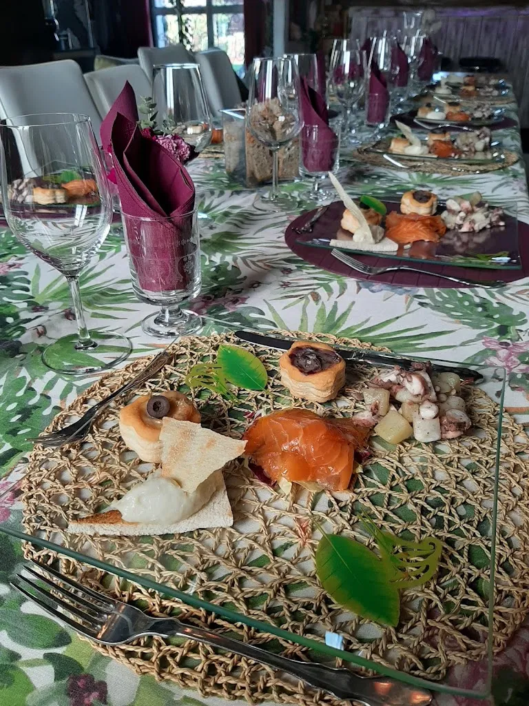 Menu_Flamingo Country Home Restaurant_Moniego_image_7