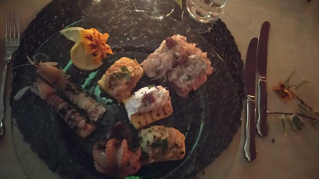 Menu_Flamingo Country Home Restaurant_Moniego_image_8