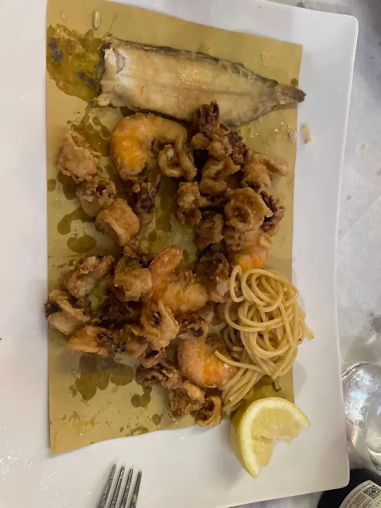 Faowaz Al-shammary_Trattoria alla Vida_Mira Taglio_review
