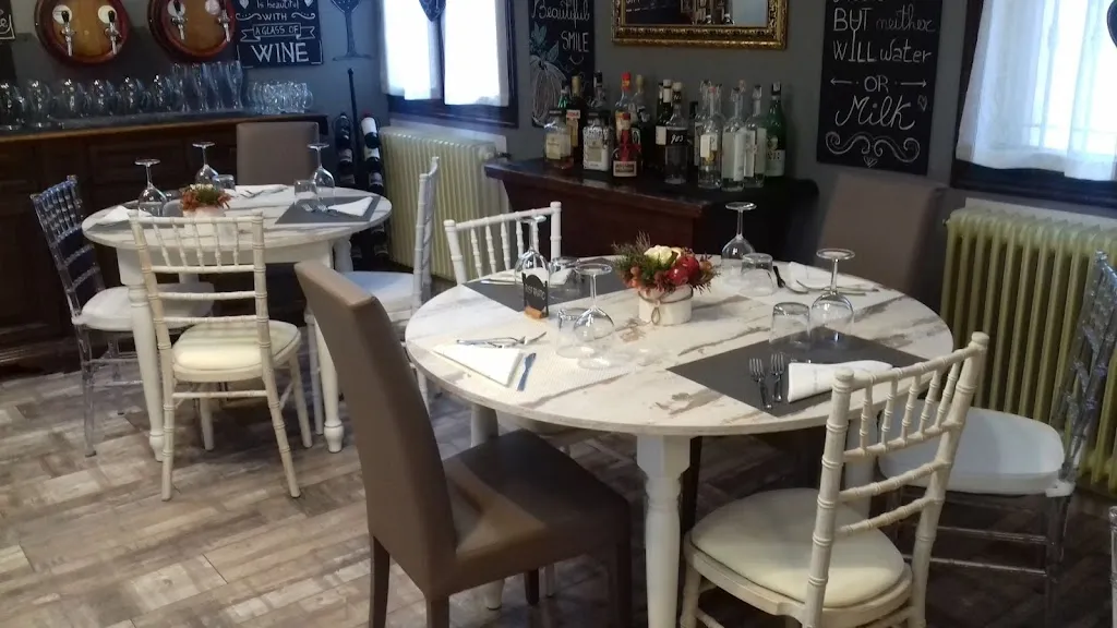 Trattoria alla Vida restaurant in Mira Taglio