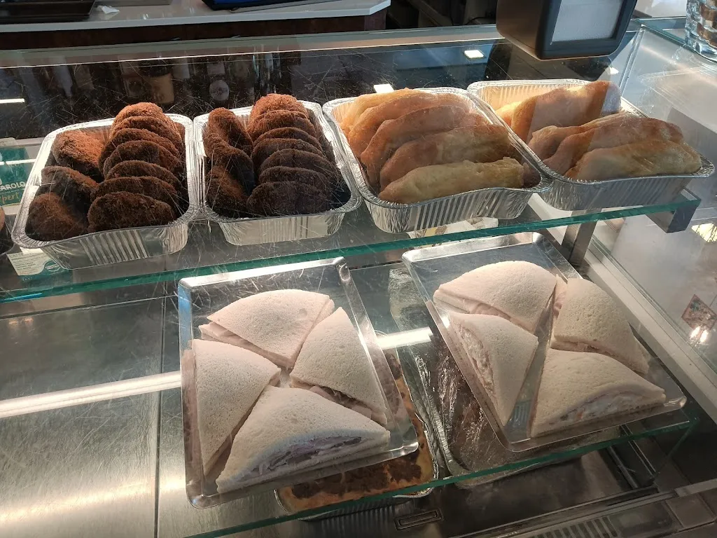 Menu_Bistrot Pasticceria Pane Caffetteria Panini Piccola cucina_Mira Taglio_immagine_9