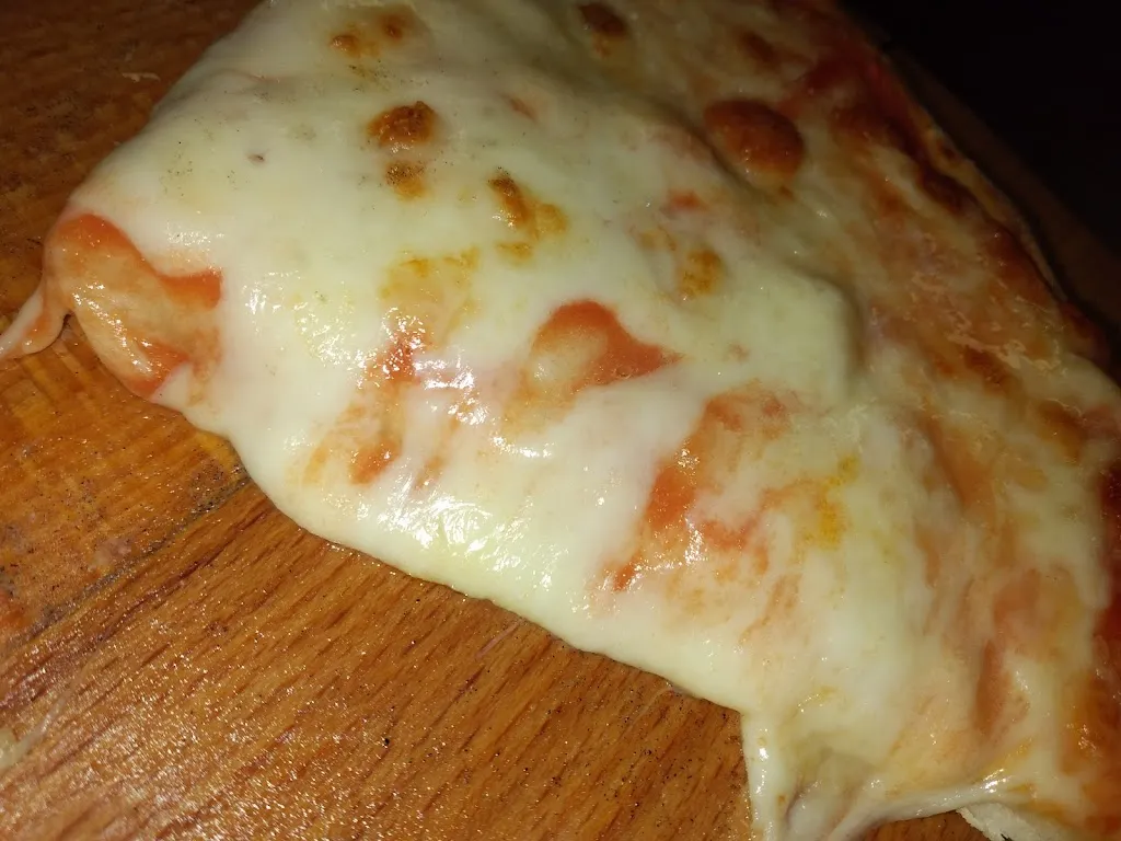 Rawan Gehad_Kebab Pizzeria_Mira Taglio_review