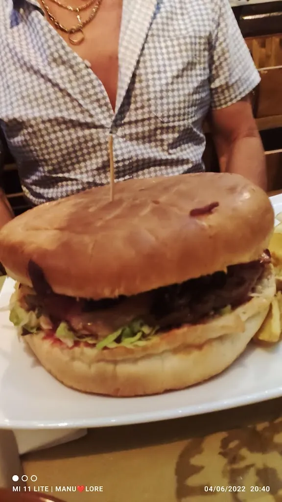 Menu_Momi's Pub_Mira Taglio_image_5