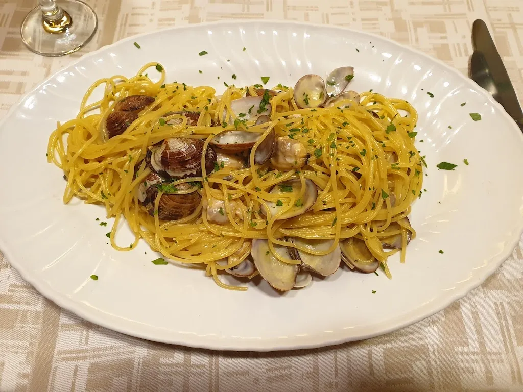 Vera Shalaeva_Ristorante Pizzeria La Perla Rosa_Mira Taglio_review