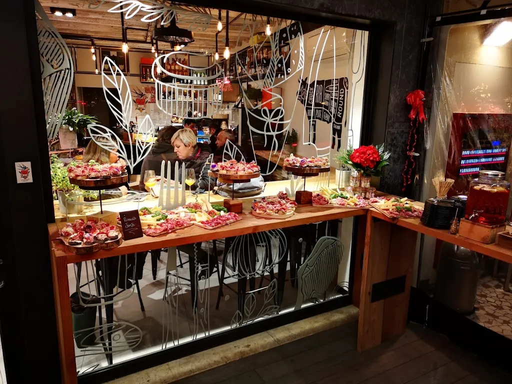 Cicchetteria A na’ certa_Mira Taglio_slider_image_1