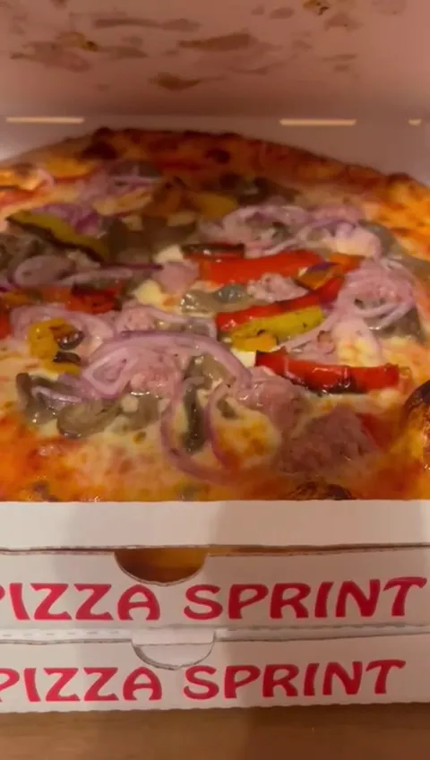 Pizza Sprint_Mira Taglio_slider_image_2