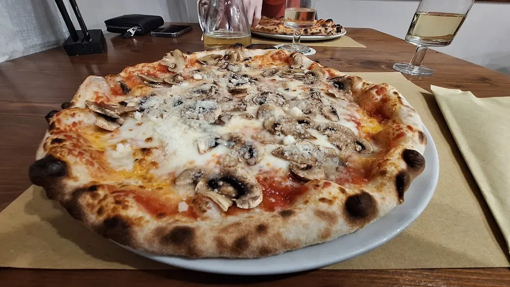 Blue Star_Montebello Vicentino_slider_image_2