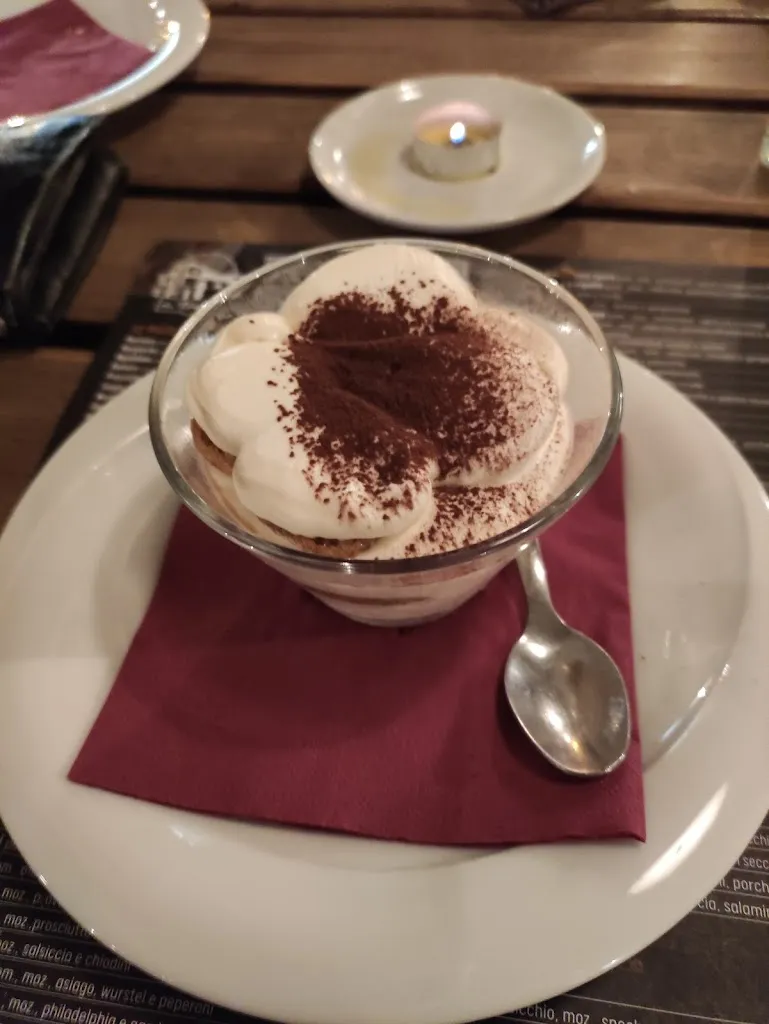 Menu_The Towers_Montebello Vicentino_immagine_6