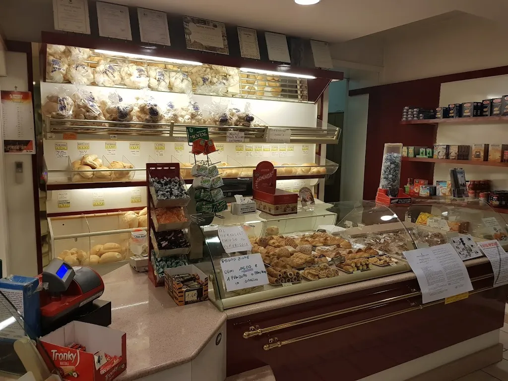 Panificio Pizzeria Al Taglio di Bernardi Mirco Snc restaurant in Montebello Vicentino