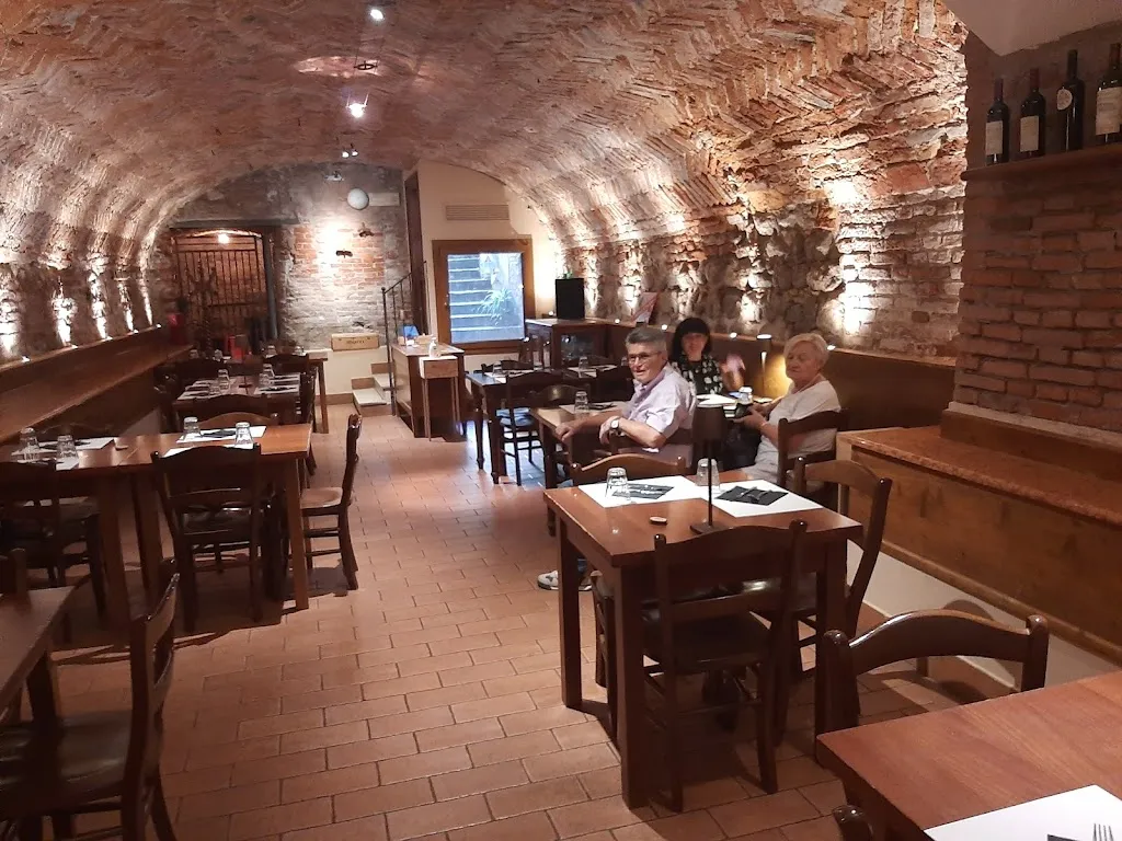 Osteria 2 Draghi_Montagnana_slider_image_3