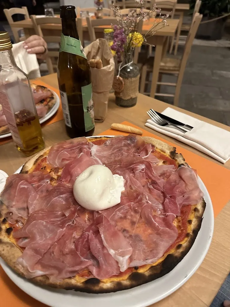 Veneto Travel Agency_La Loggia dei Cereali_Montagnana_recensione