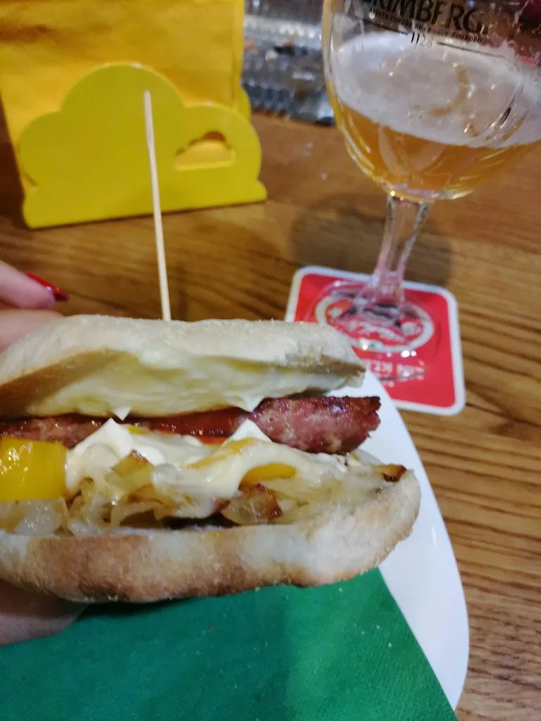 Menu_Here by sandro_Montagnana_image_5