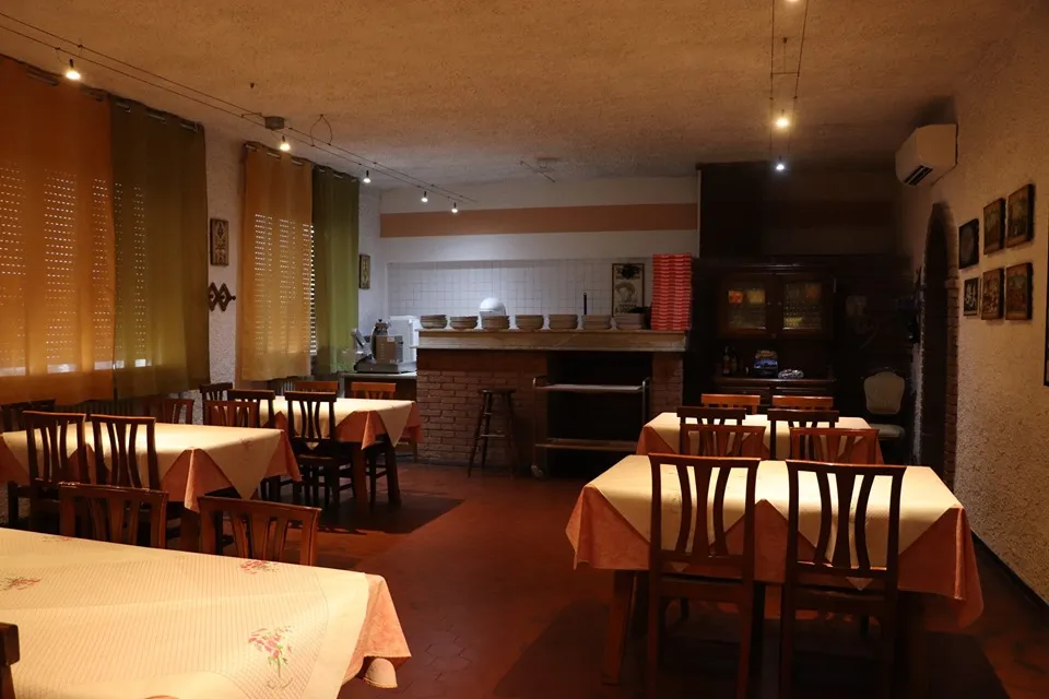 Pizzeria Boccolo 90 restaurant in Montagnana