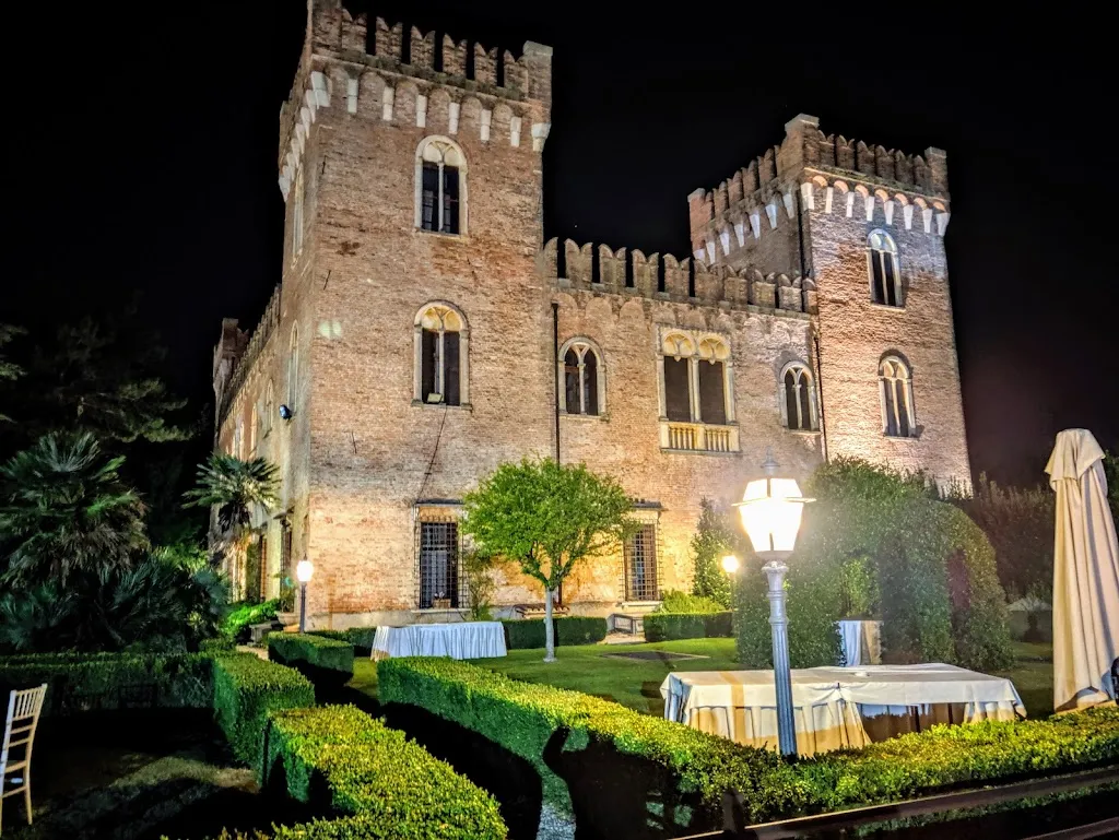 Castello Bevilacqua_Montagnana_slider_image_3
