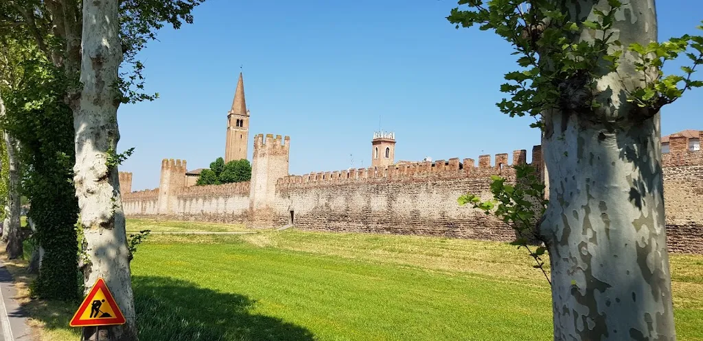 Martin Brisuda_Palazzo Magnavin-Foratti_Montagnana_review