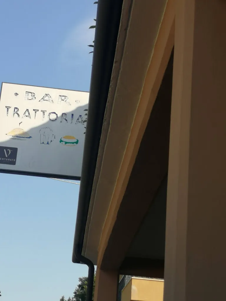 Marja danitza Silva_Bar Trattoria Dalla Flora_Montegaldella_review