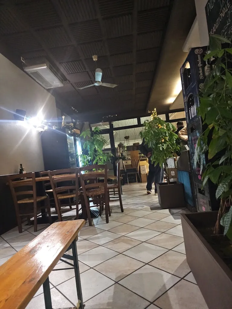 Jeremy Knapp_Pizzeria Da Mì_Montecchio Precalcino_review