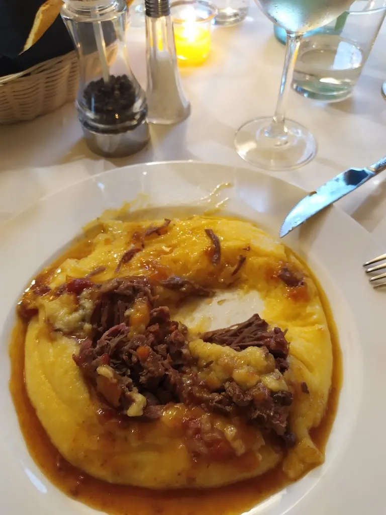 Mariachiara Saterini_La Cupola_Montecchio Precalcino_review