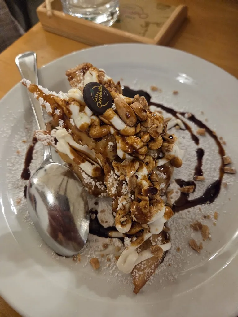 angus hamilton_Casa Orecchietta_Polignano a Mare_review