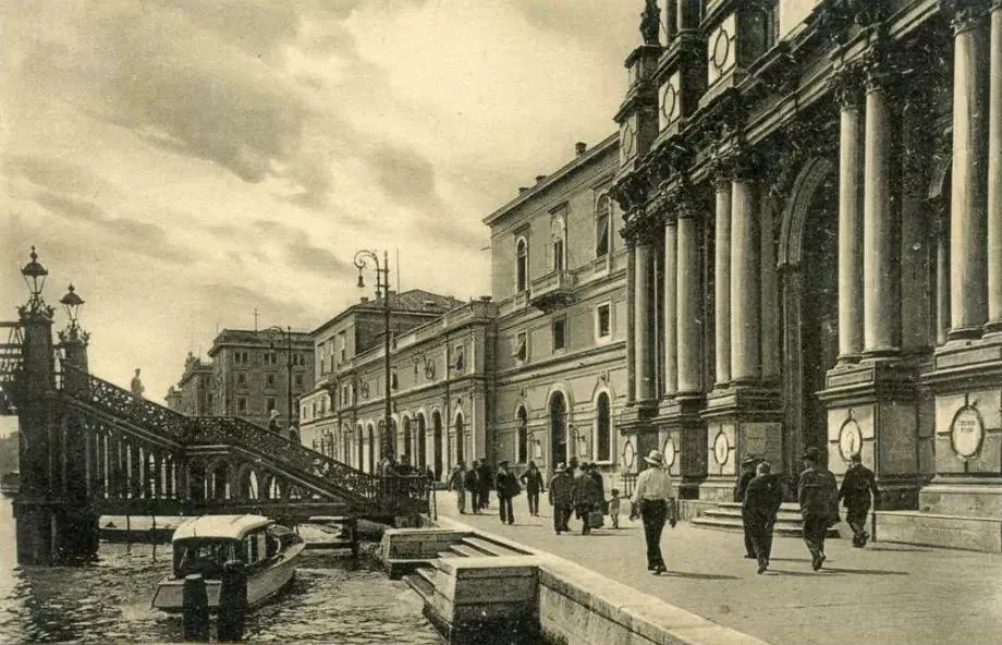 adriano donaggio_Bar Gallery Mogliano Veneto_Mogliano Veneto_review