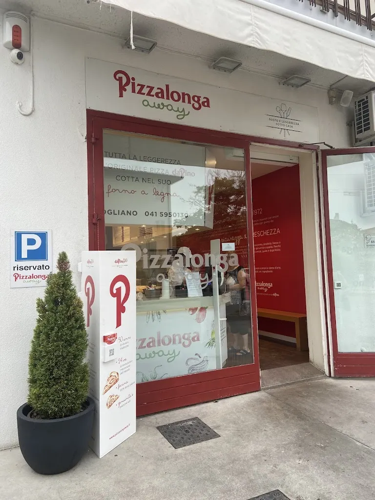 Pizzalonga Away Mogliano Veneto restaurant in Mogliano Veneto