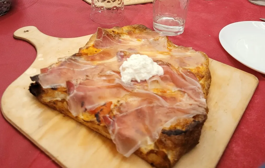 Anne-Laure Souil_LA DAMA_Monticello Conte Otto_review