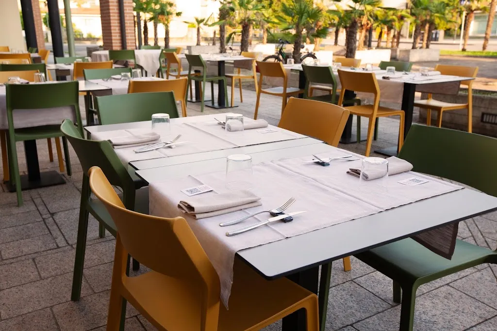 Pizzeria Catello_Monticello Conte Otto_slider_image_1