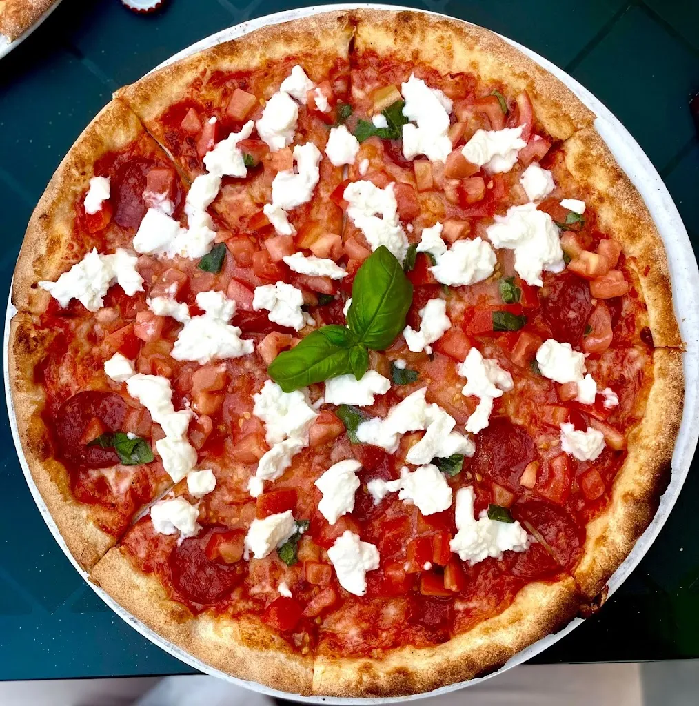 Pizzeria la Margherita da Mimmo restaurant in Monticello Conte Otto