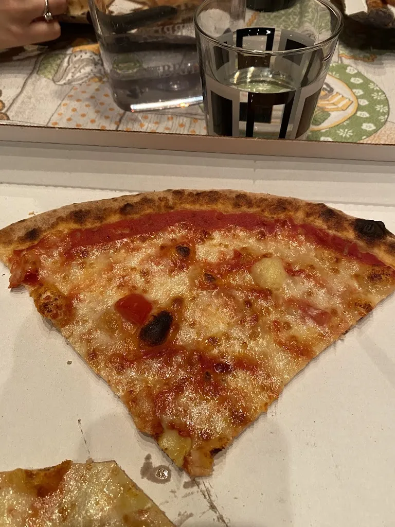 Nicolò Bellin_Pizza_Monticello Conte Otto_review