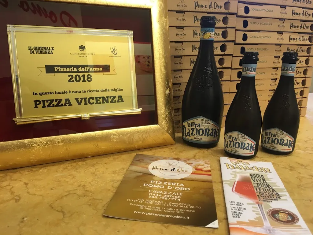 Pizzeria Pomo d'Oro_Monticello Conte Otto_slider_image_3