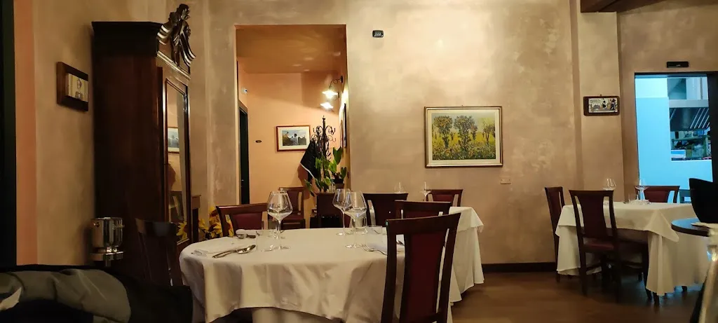 Osteria degli Ulivi restaurant in Montorio