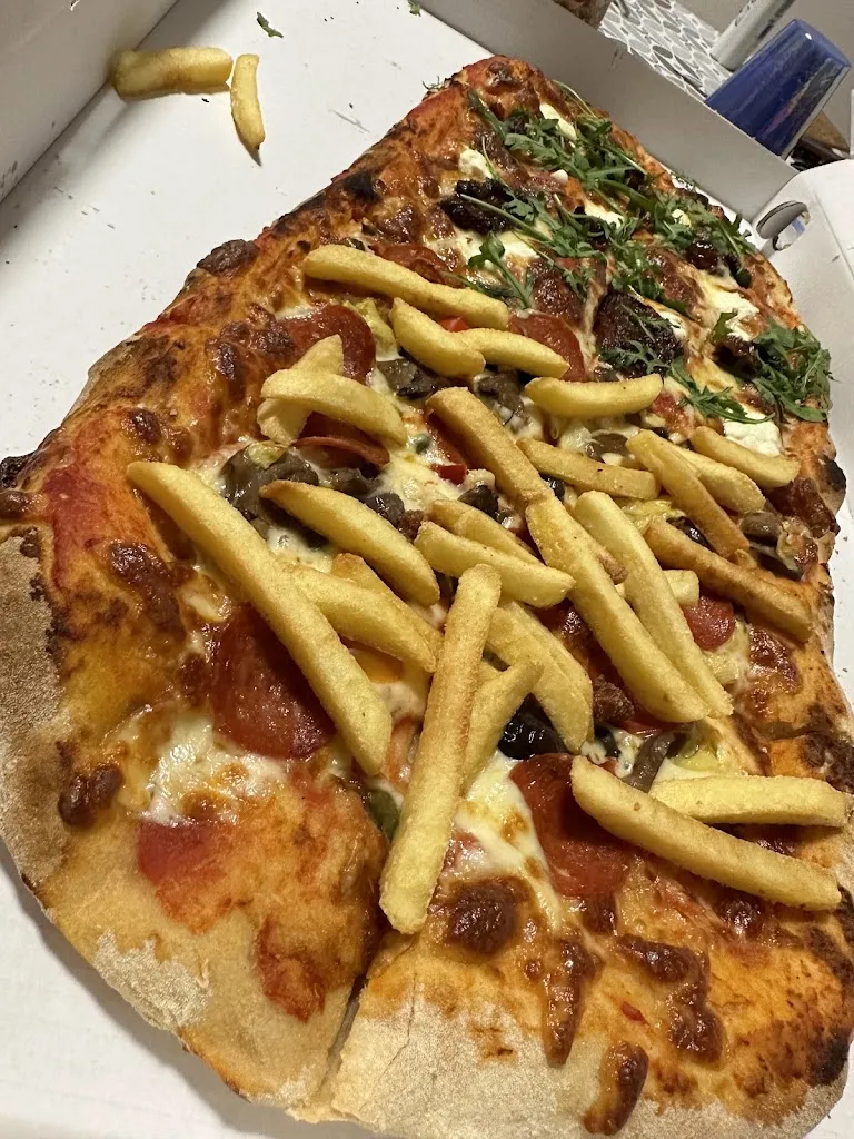 Giuseppe maggiore_Pizzeria al taglio doppio zero_Mozzecane_review