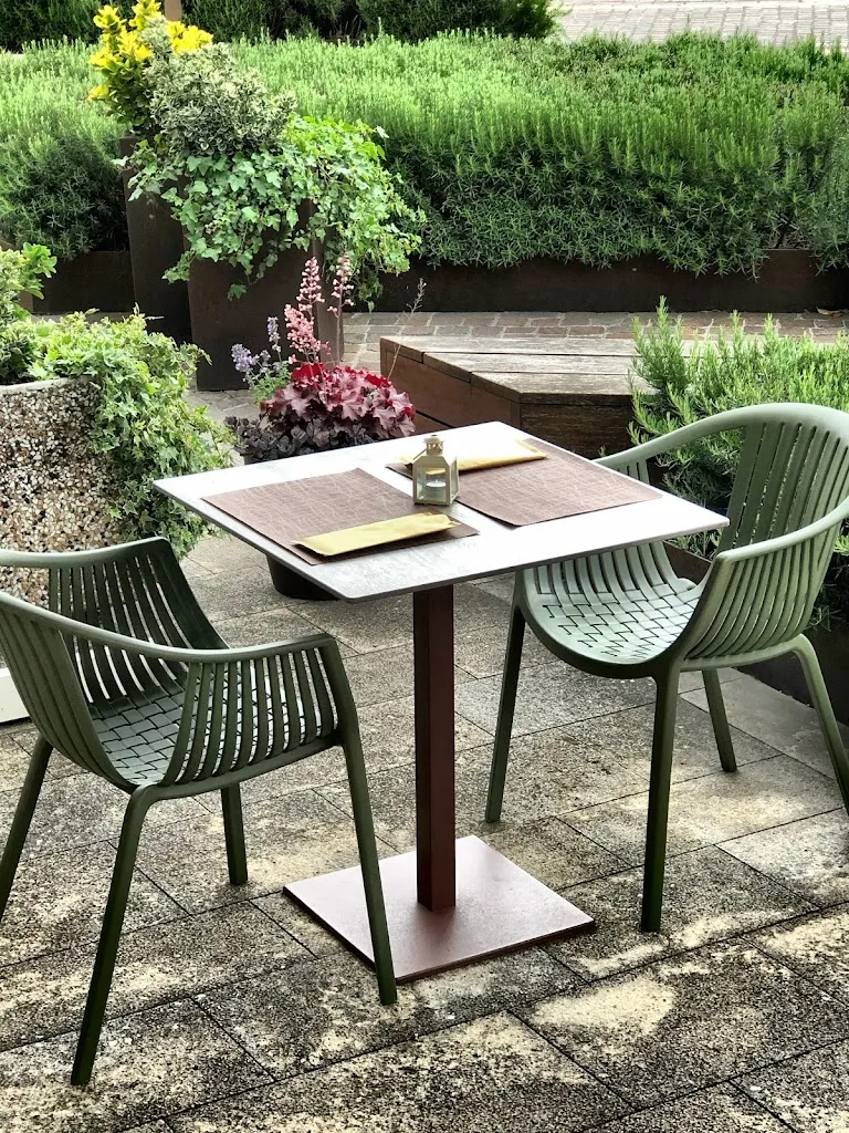 Pizzeria Pino S.N.C. di Gorghetto Mara e Ivan restaurant in Musestre