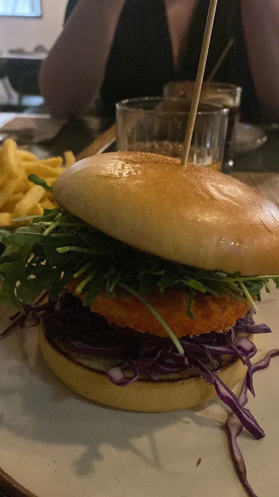 Giorgia Valerio_AMA Burger • Buns & Burger by al Bacaro •_Motta di Livenza_review